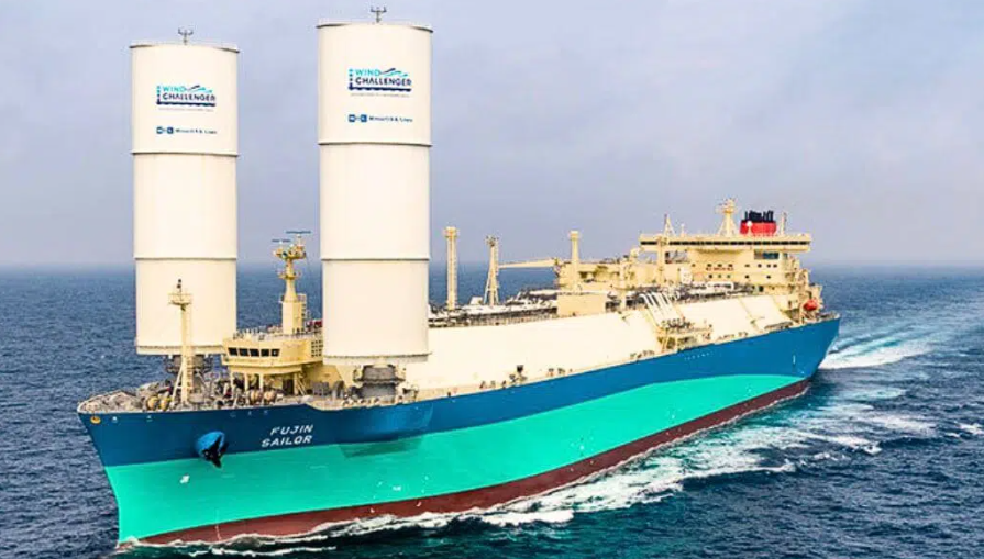 World’s first LNG carrier equipped with two sets of hard wing sails makes its debut