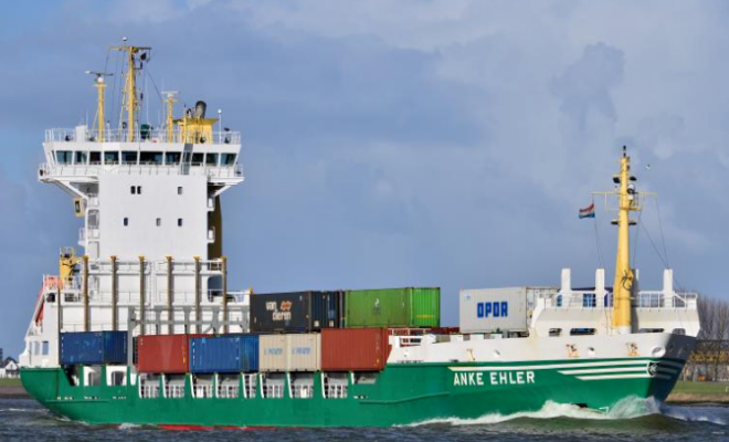 “擅闯霍尔木兹海峡”，船只被伊朗责令返航！